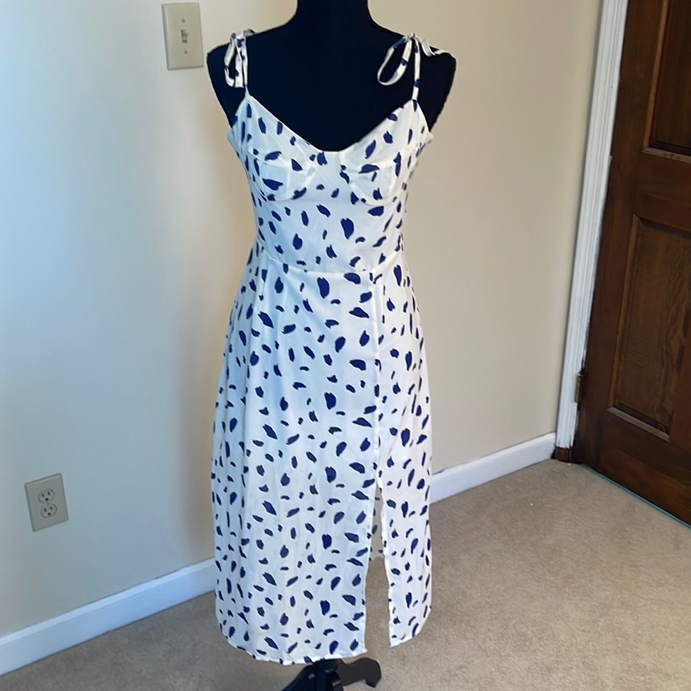 Start Endless Dress
